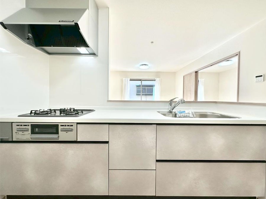 �L�b�`�� �������������I�ɁA�y�����I�V�X�e���L�b�`��  