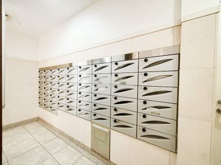 ���̑� �J�ɔG�ꂸ�ɗX�֕����󂯎��܂��B