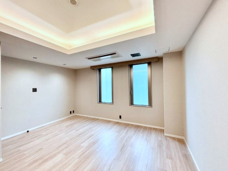 Q g₷`ŃxbgƋ̒uɂ邱Ƃ܂B   