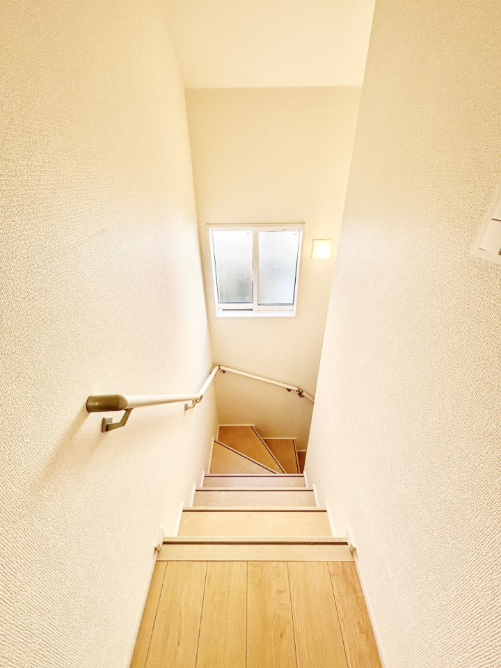 ̑ Ki͎肷tȂ̂ŏȂq܂₲̕Sł