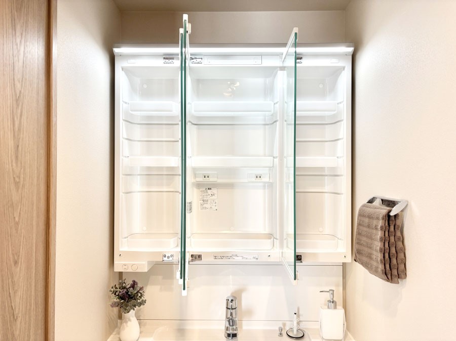 ̑ Oʋ̗ɁAϕiqpiȂǂ[\Bʑƕۂ܂I