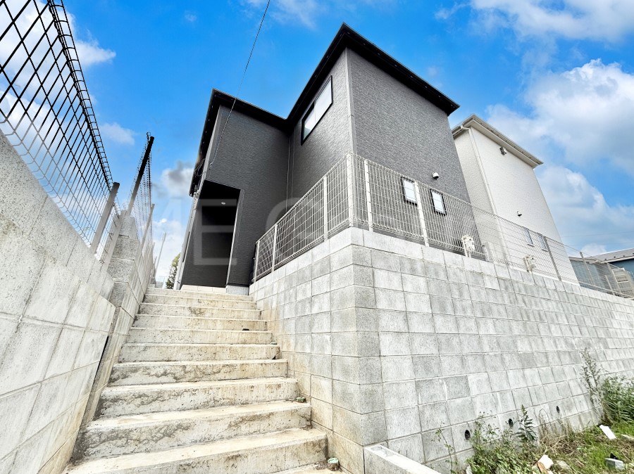 nOώʐ^ 炵₷ƋSn̗ǂɂVvŖÔȂfUC I