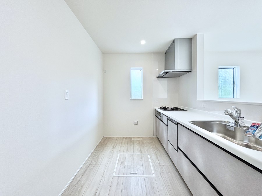 Lb` u₩ȕʂ蔲Lb`B̂Ŗ邭Cɂ𗧂܂B