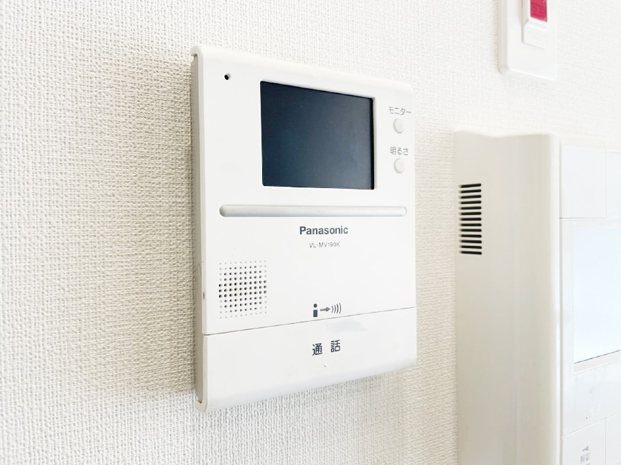 ̑ TVj^[tC^[tHtĂăZLeB[  