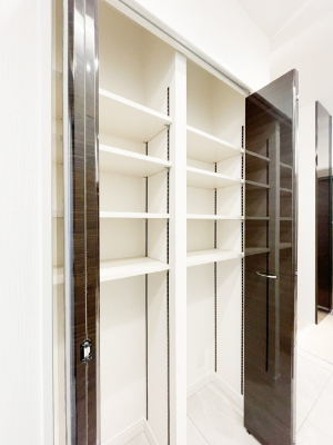 ̑ |p␶G݂̕ۊǂɕ֗ȘL[