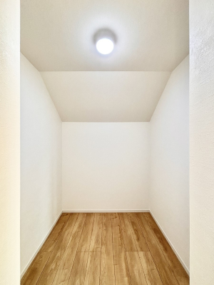 ̑ EH[NCN[[bg̊pŐԃXbL  