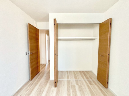 ���[ �����Ղ�̎��[�X�y�[�X�ŉ��K�ɕ�点���� 