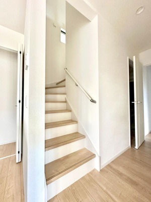 ̑ Ki͎肷tȂ̂ŏȂq܂₲̕Sł  