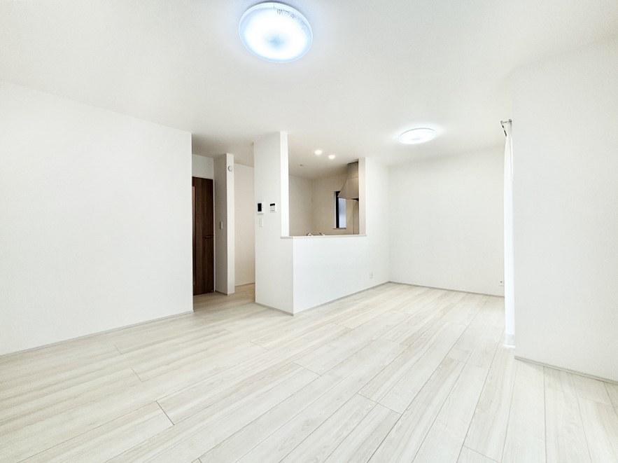 rO i`eCXg̗D_炩Fg̃t[OfGȃrOłˁB