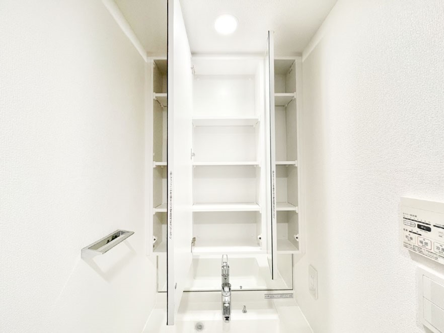 ̑ Oʋ̗ɁAϕiqpiȂǂ[\Bʑƕۂ܂I