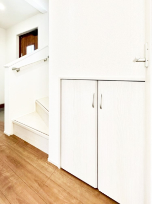 ���[ �K�i�����[�B���p�i�̃X�g�b�N��h�Зp�i�Ȃǂ̎��[�X�y�[�X�ɁI