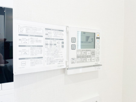 ���̑����� ���g�[�t���œ~���|�J�|�J�B���Ƒ��̌e���̃X�y�[�X�ɂȂ�܂��ˁB