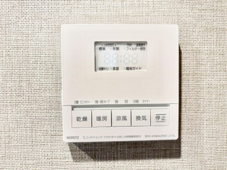 ̑ g[C@tȂ̂ŁAVĈSI