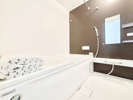 ���� ����̔�������Ă���閾�邢�������̂���o�X���[��