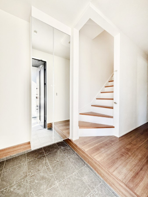 ���� �Ƒ��̋A��₨�q�l�������������}���錺�� 