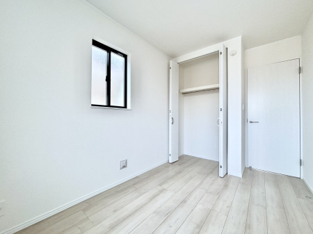 �q������ �q�������ɂ��������߂Ȏ��[�X�y�[�X�����Ղ�̋���