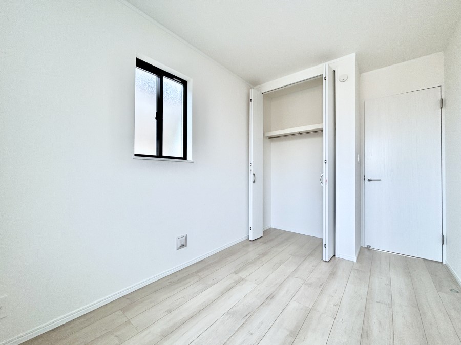 �q������ �q�������ɂ��������߂Ȏ��[�X�y�[�X�����Ղ�̋���