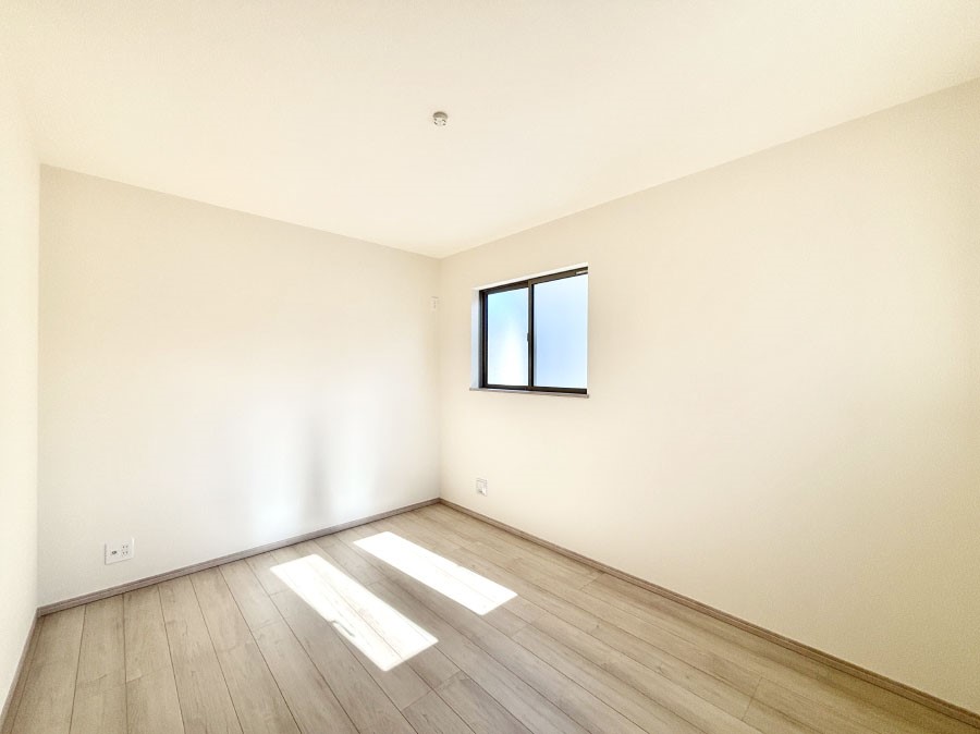 �q������ ������̂₳���������S�n�悢�v���C�x�[�g���[��