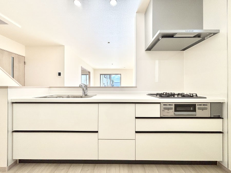 �L�b�`�� �������������I�ɁA�y�����I�V�X�e���L�b�`��  