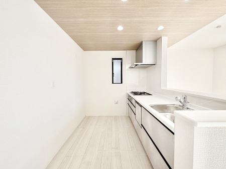 Lb` Ƃ肠Lb`ł͂ƑƊył܂B