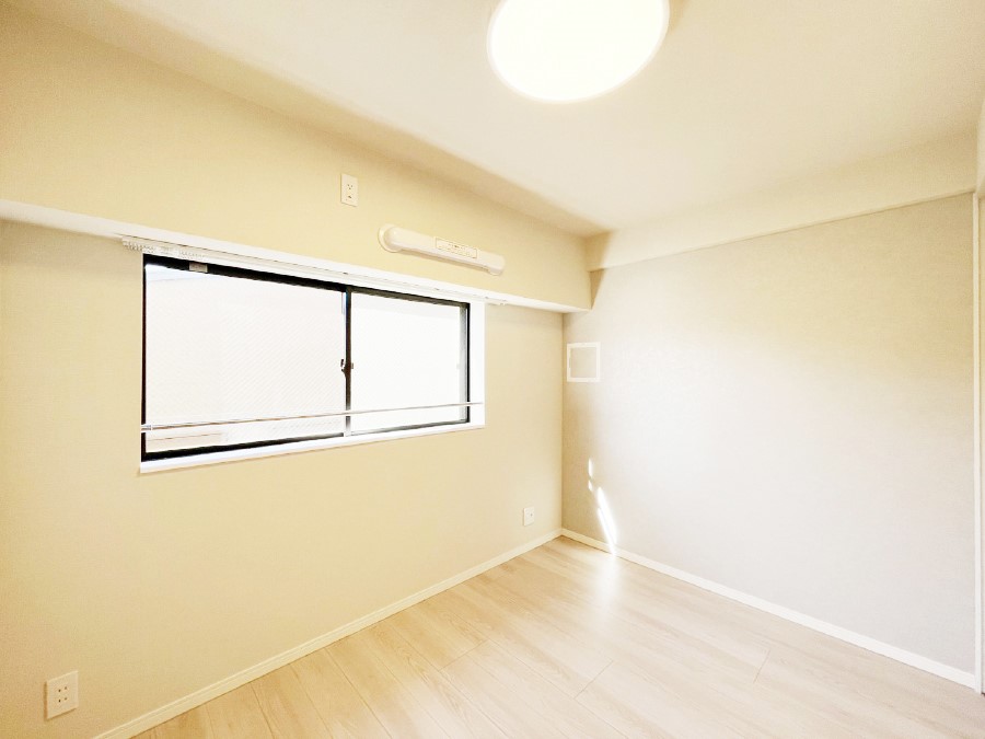 ӊ X[p[ 1600m q[bNu