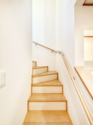 ̑ Ki͎肷tȂ̂ŏȂq܂₲̕Sł  