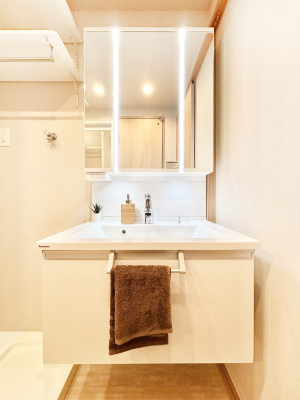 ʑEʏ [͂Ƌ@\ɗDꂽꃉNNʉϑI  