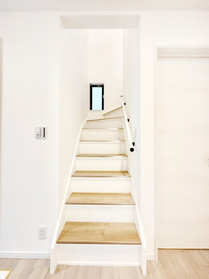 ���̑� �����t���Ŗ��邢�K�i�B�萠�t���ŏ���~������S�B�����Ȃ��q�l�����Ă����S�ł��ˁB