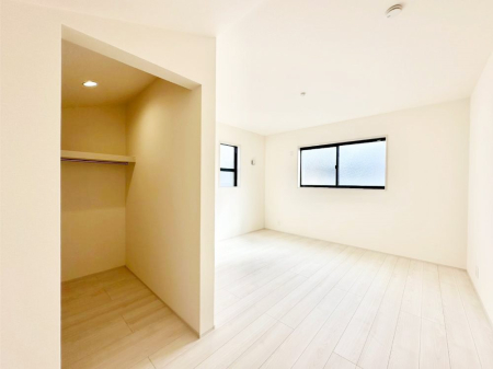 �q������ ������̂₳���������S�n�悢�v���C�x�[�g���[��