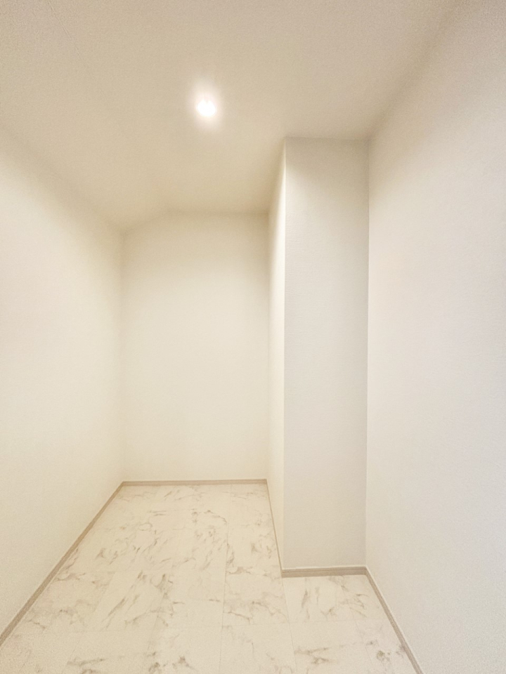 ���ʑ�E���ʏ� ���l���ɂ�������[�͂Ƌ@�\���ɗD�ꂽ�g���₷�����ʏ��B