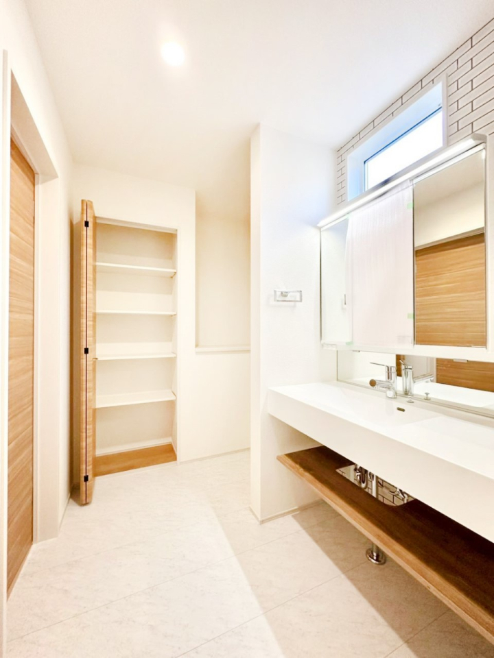 ���̑� �����h���[�X�y�[�X�ɂ͊��������[�I���t���Ă��܂��B