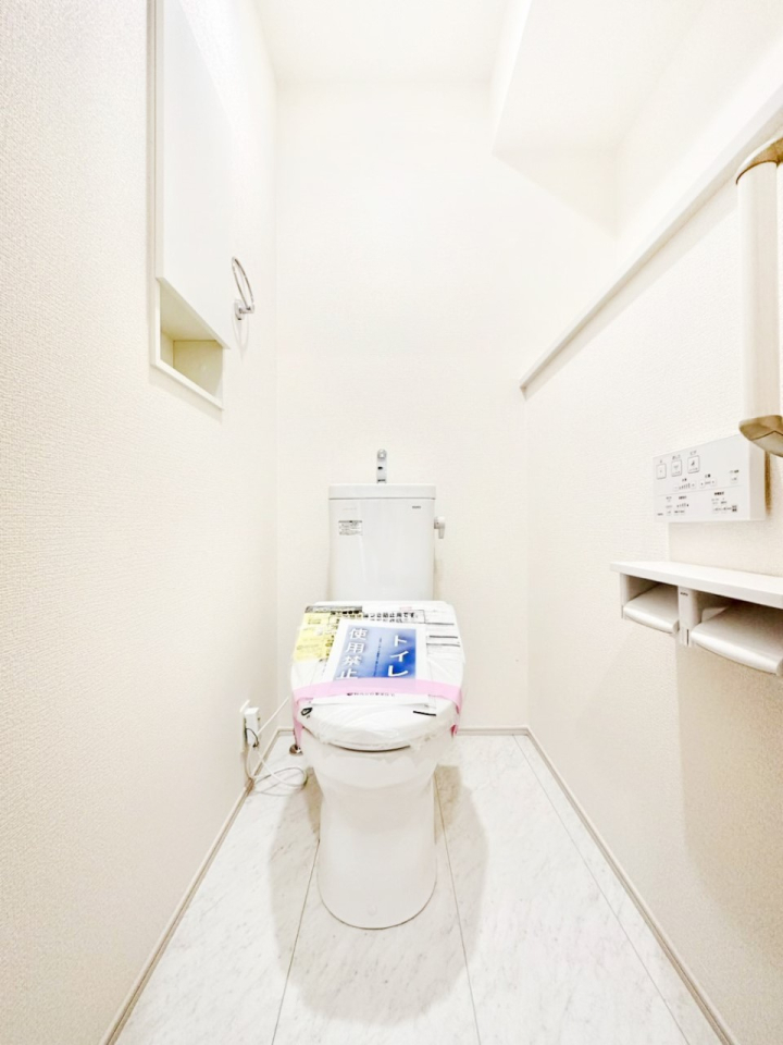 �g�C�� �������̂��锒����Ƃ���������������