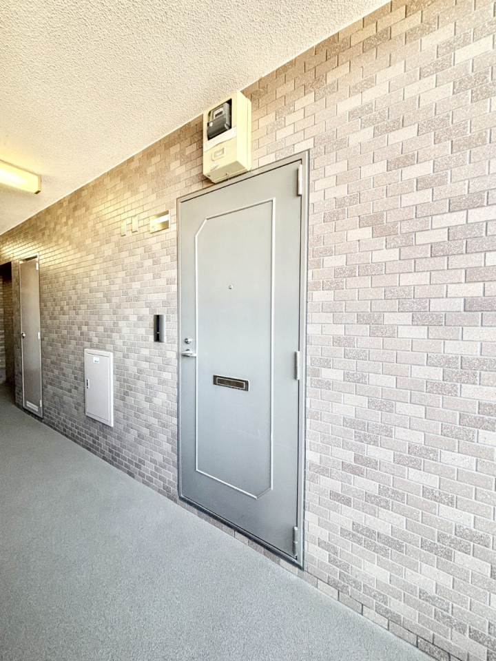 ���� ���փh�A    �@�@