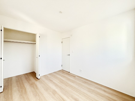 ���̑����� �؂̉����肪�₳�����t���[�����O�͈��炬�������炷�Z���