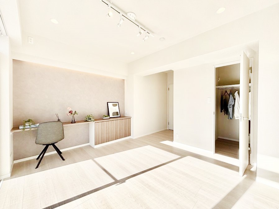 �Q�� WIC���J�E���^�[�t���̂������ŏ[�������v���C�x�[�g���Ԃ��߂����܂��B