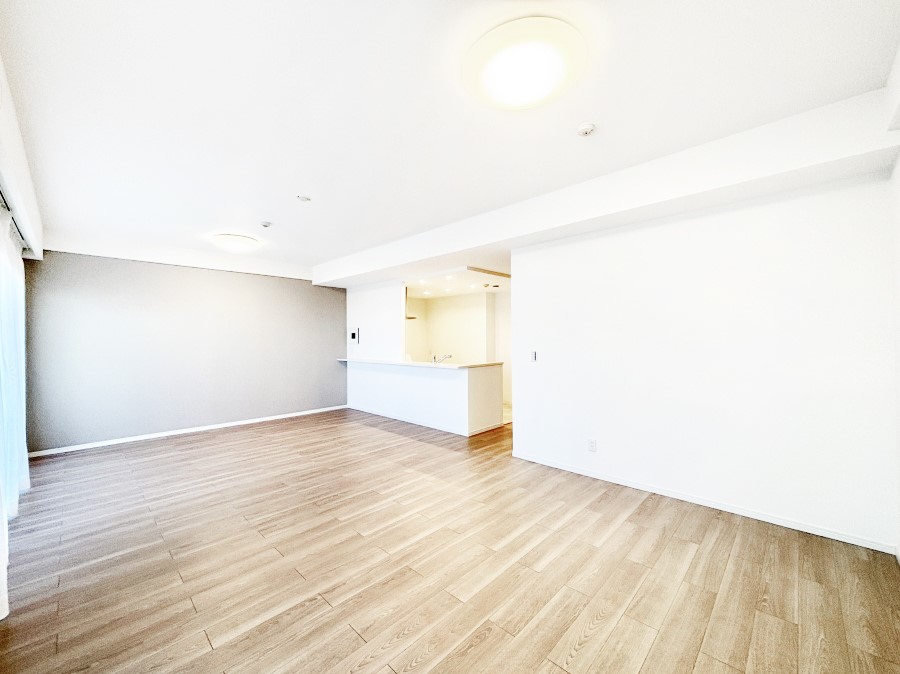 ���r���O �������������͋C�̂k�c�j�͉Ƒ��݂�Ȃ̉��K���