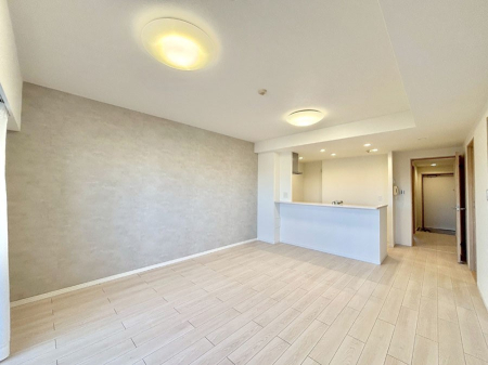 ���r���O ���Ƒ��̓��₩�Șb�����ŕ�܂�閾�邢���r���O  