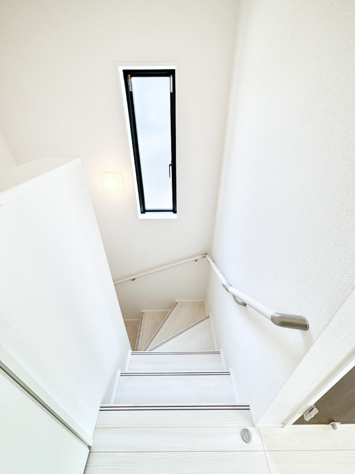 ���̑� �K�i�͎肷��t���Ȃ̂ŏ����Ȃ��q���܂₲����̕������S�ł�