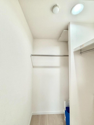 ̑ EH[NCN[[bg̊pŐԃXbL  