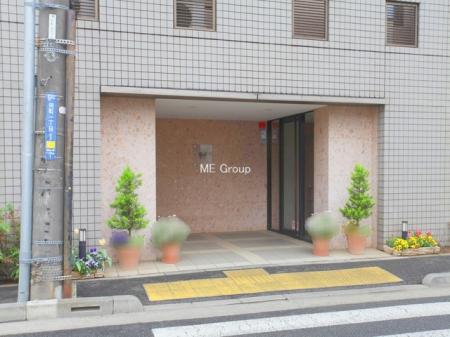 �G���g�����X -