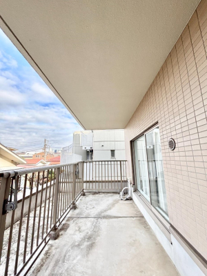 �o���R�j�[ �������o���R�j�[�I��������̐��󕨂������܂��B