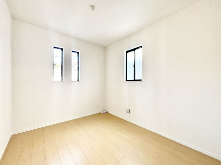 �q������ �Q�ʍ̌��Ŗ��邳�����ʂ��ǍD�I