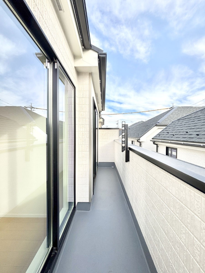 �o���R�j�[ ������̃o���R�j�[�I���Ƒ��̐��󕨂͂������A���z�c�������Ղ花���܂��I