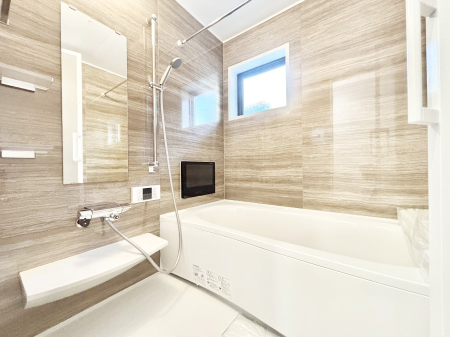 ���� ����̔�������Ă���閾�邢�������̂���o�X���[��