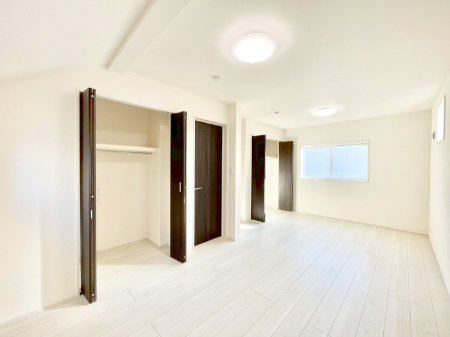 �Q�� �g���₷���`�Ńx�b�g��Ƌ�̒u�����ɂ����邱�Ƃ�����܂���B   