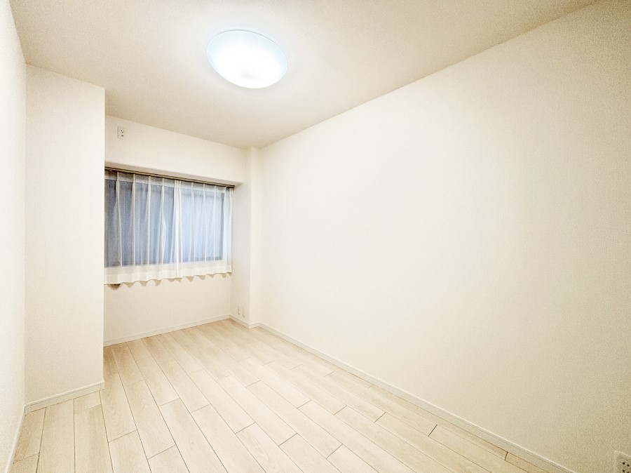 ���̑����� �u�₩�ȓ��������������S�̂�D������ݍ���ł���܂�