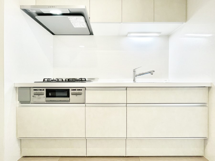 �L�b�`�� �������������I�ɁA�y�����I�V�X�e���L�b�`��