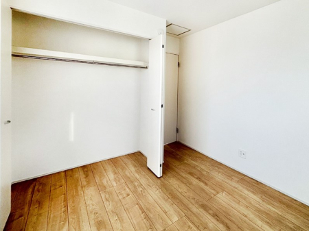 ���[ �����Ղ�̎��[�X�y�[�X�ŉ��K�ɕ�点���� 