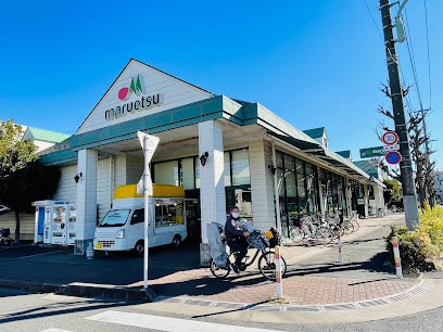 ӊ X[p[ 400m }GcŒˌX