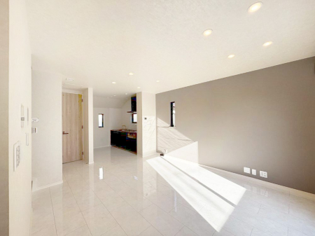 ���r���O ���r���O�ɂ͏��g�[�̗p�B���������N��̐S�n�悢���